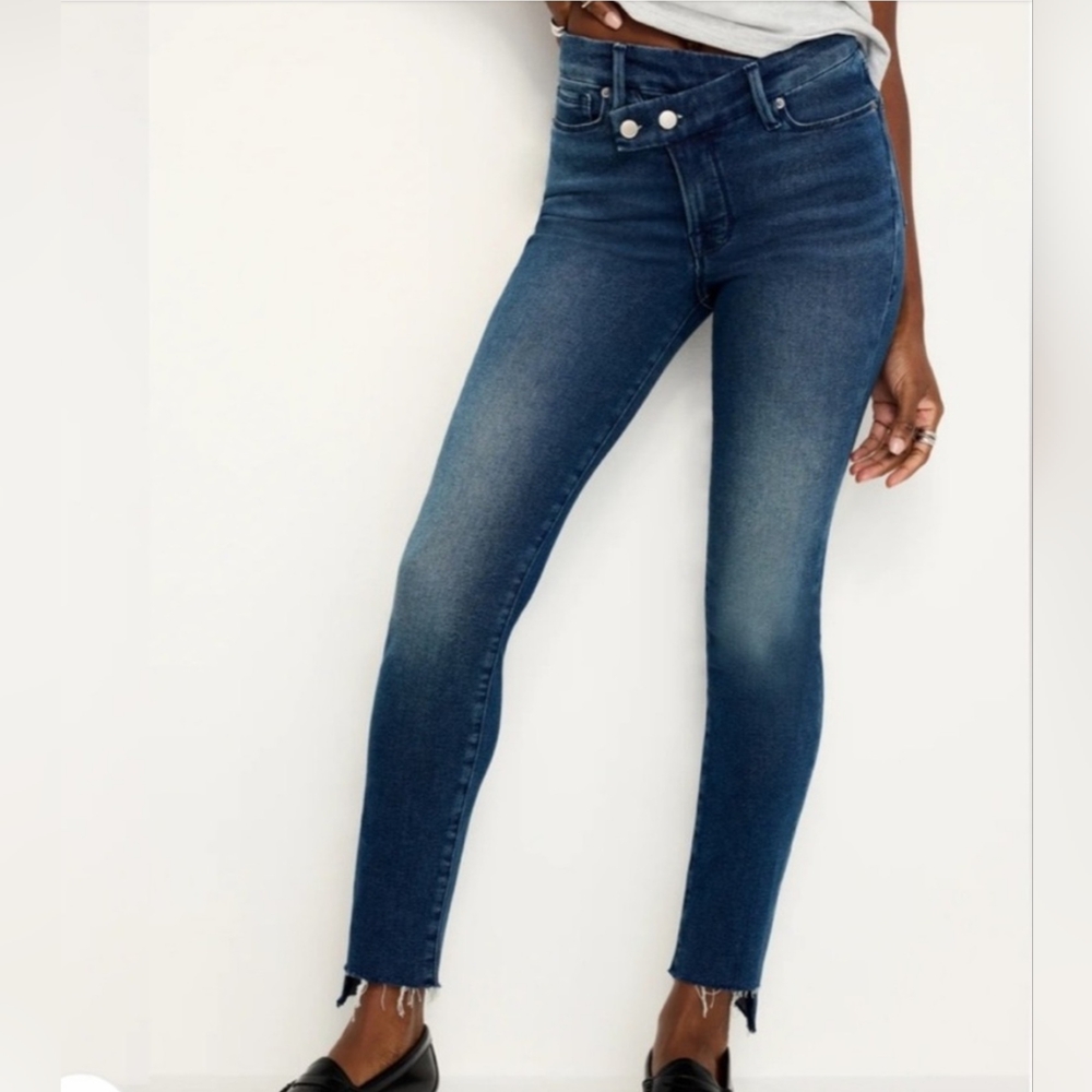 Good American Good Classic Slim Straight - Offset Zipper Size 16